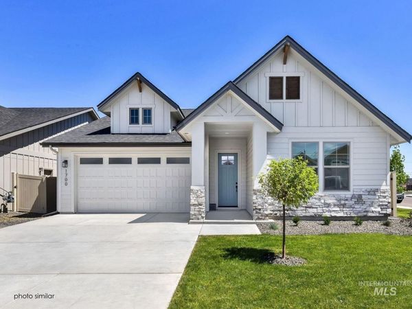 1760 N Green Pine Ln, Star, ID 83669