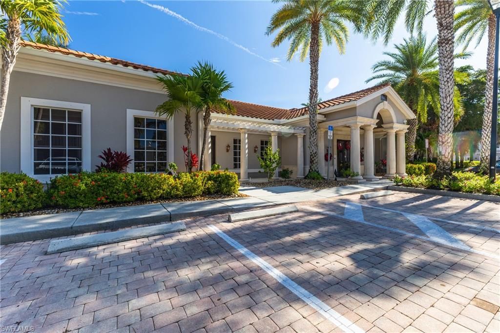 23550 Alamanda Dr, Unit 203, Estero, FL 34135 Photo