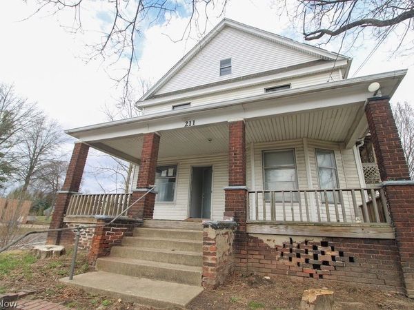 211 15th Street NE, Canton, OH 44714
