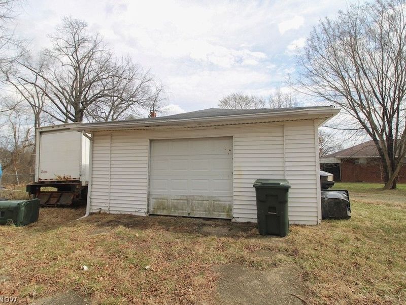 211 15th Street NE, Canton, OH 44714 Photo 23