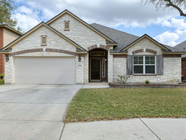 13006 Essen Forest, Helotes, TX 78023