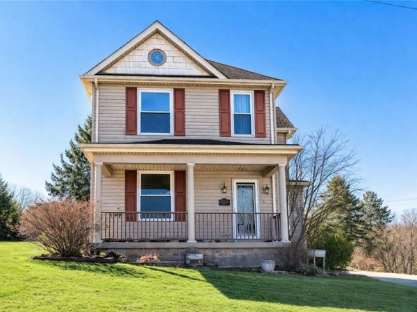 624 Kier St, Salina, PA 15680