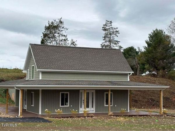 2496 Siam Road, Elizabethton, TN 37643