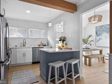 25 RUBY LANE, LEVITTOWN, PA 19055