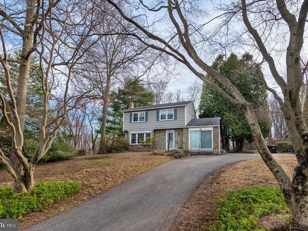 2126 ROBIN LANE, POTTSTOWN, PA 19465