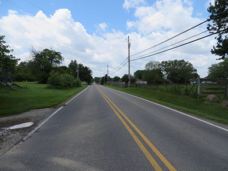 7945 Blacks Road SW, Pataskala, OH 43062 Photo 2