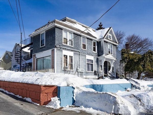 5 Kendrick St, Lawrence, MA 01841