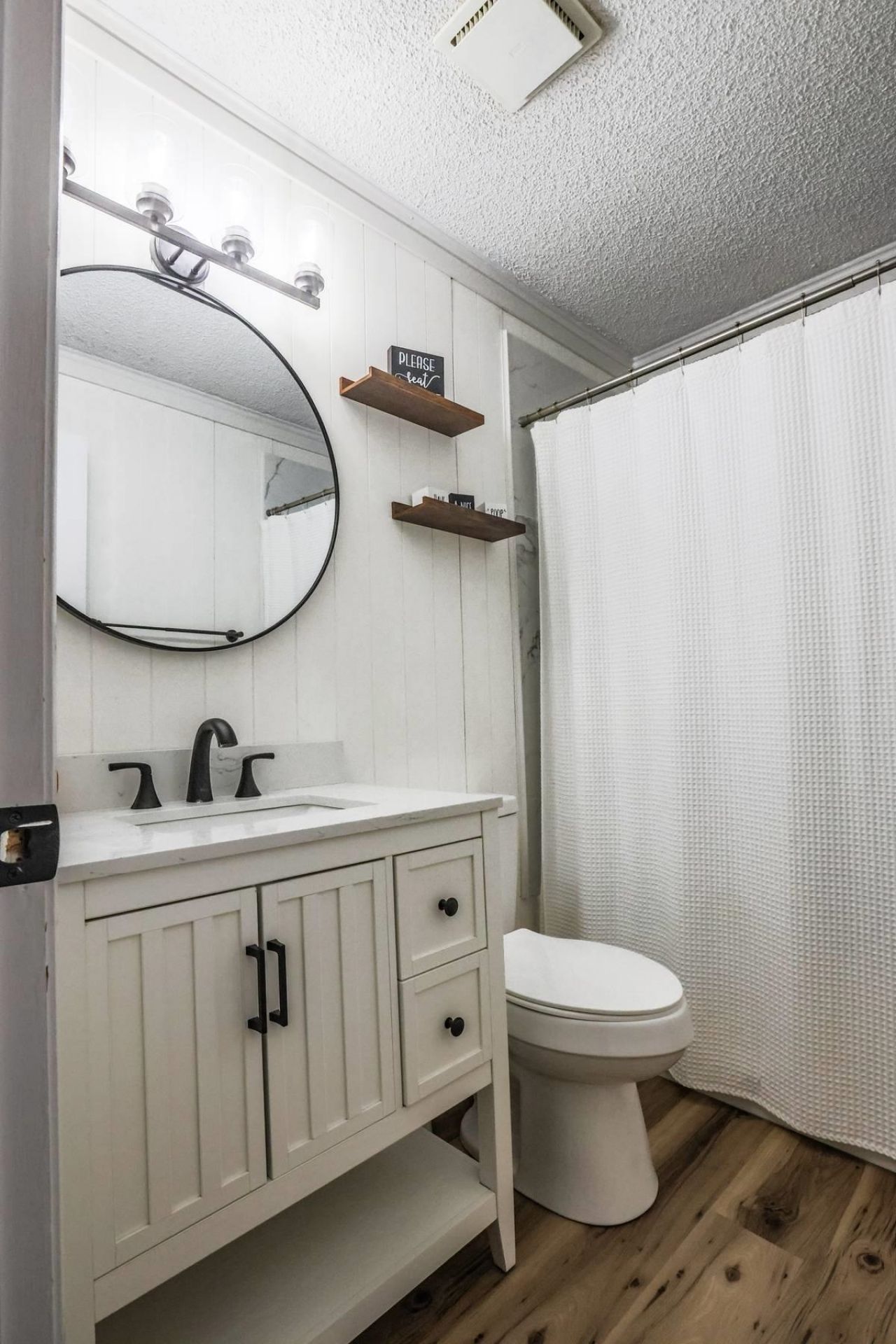 609 Hillside Dr. Photo 23