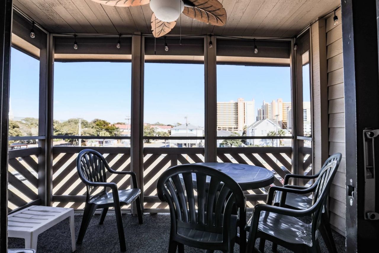 609 Hillside Dr. Photo 27