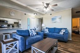 609 Hillside Dr. photo 4