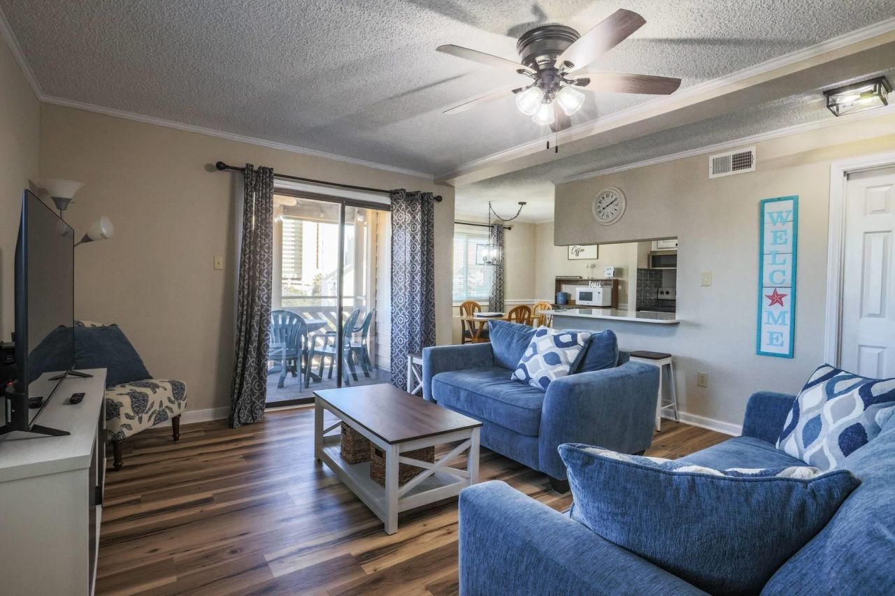 609 Hillside Dr. Photo 4