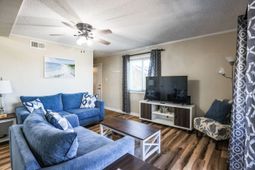 609 Hillside Dr. photo 4