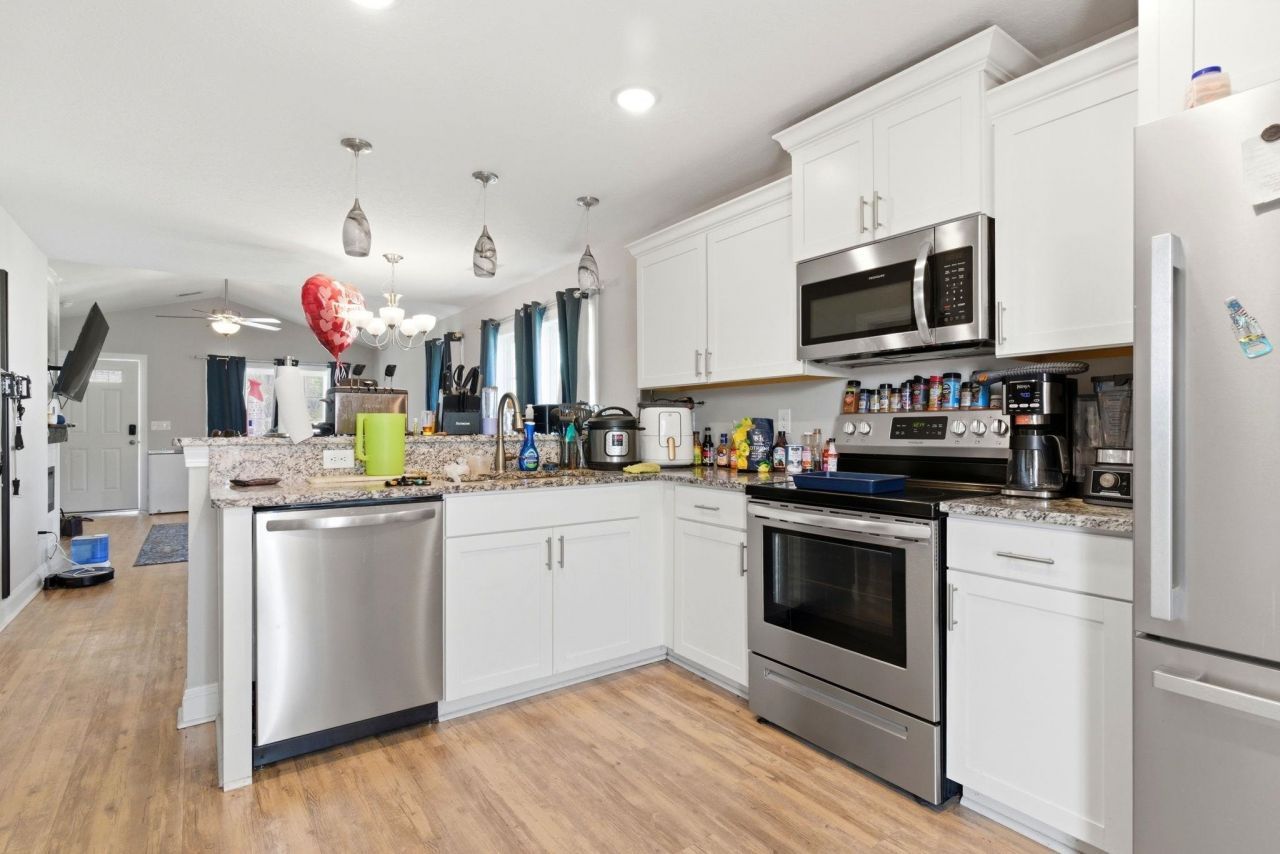 784 12th Ave. Photo 17