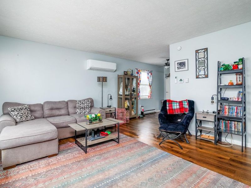 7201 Cleveland Street, South Solon, OH 43153 Photo 2