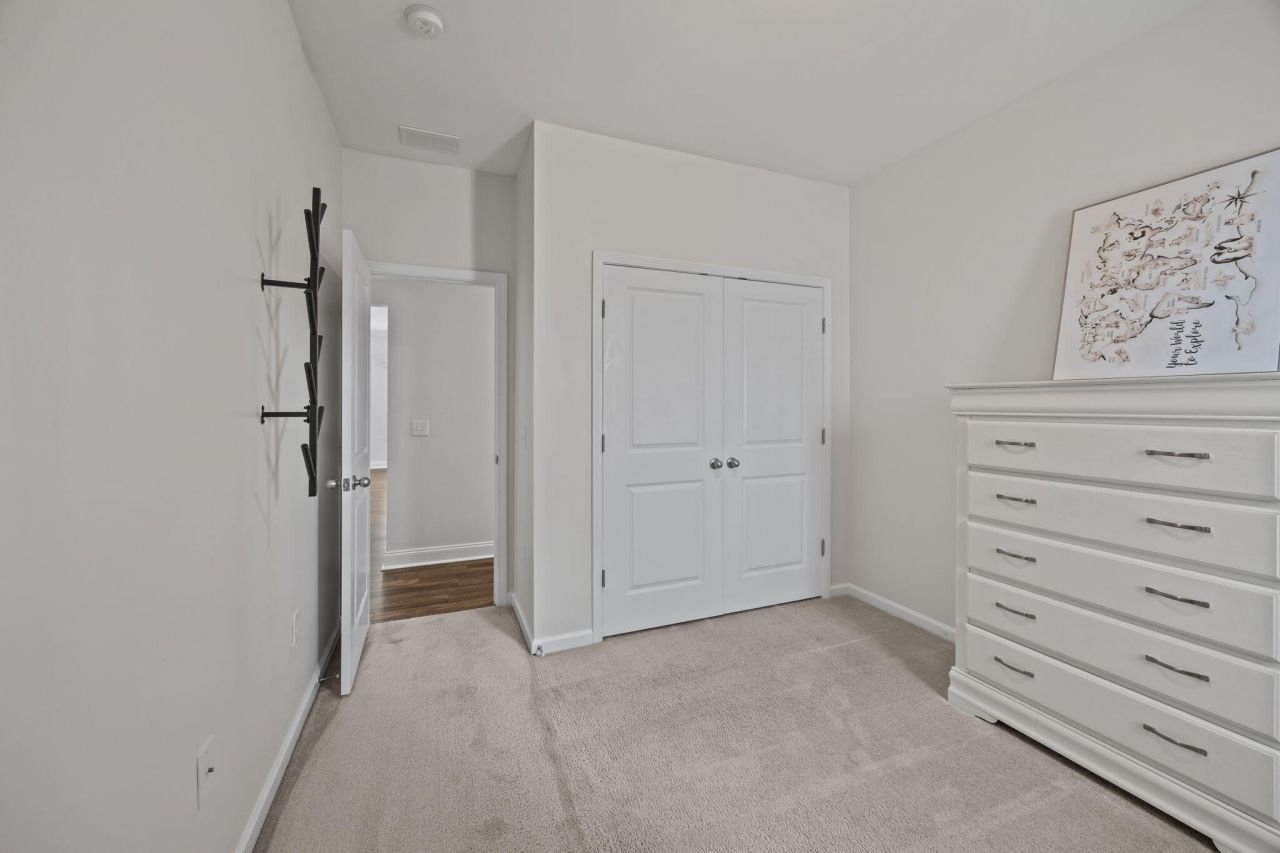 223 Loocock Drive Photo 13