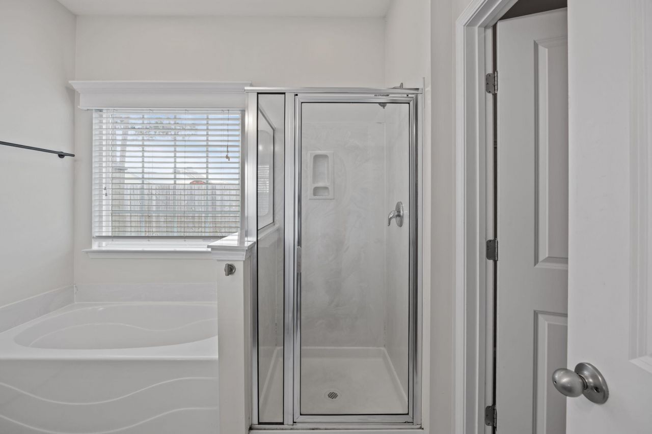 223 Loocock Drive Photo 19