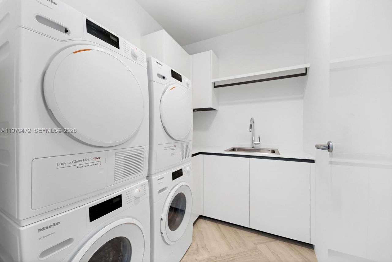 5 Grove Isle Dr , Unit M301, Coconut Grove, FL 33133 Photo