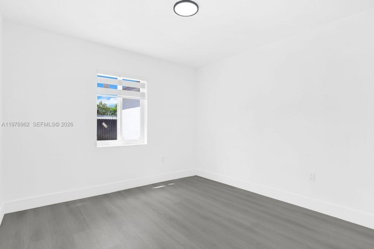 16320 NW 19 Ct, Miami Gardens, FL 33054 Photo