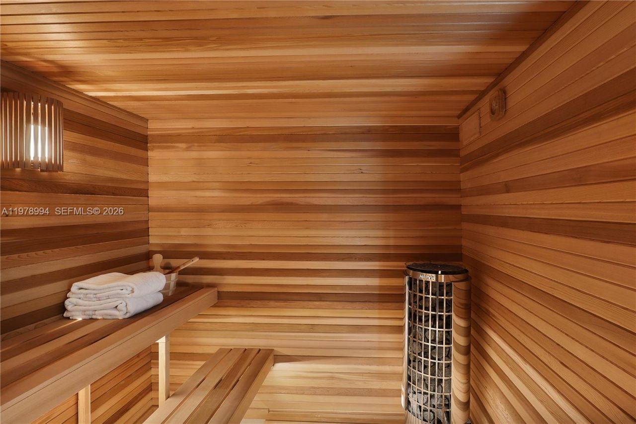 2311 SW 108th Ter, Davie, FL 33324 Photo