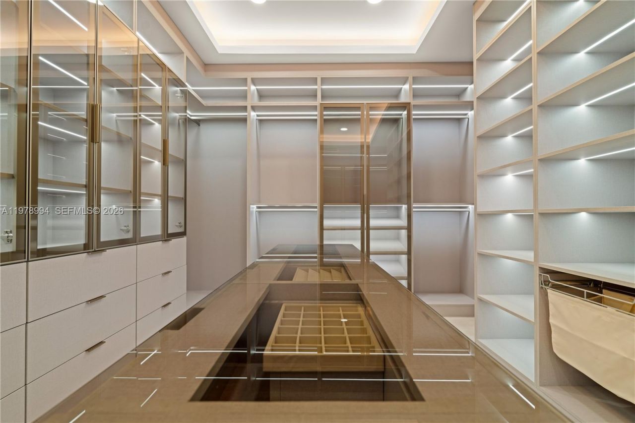 2311 SW 108th Ter, Davie, FL 33324 Photo