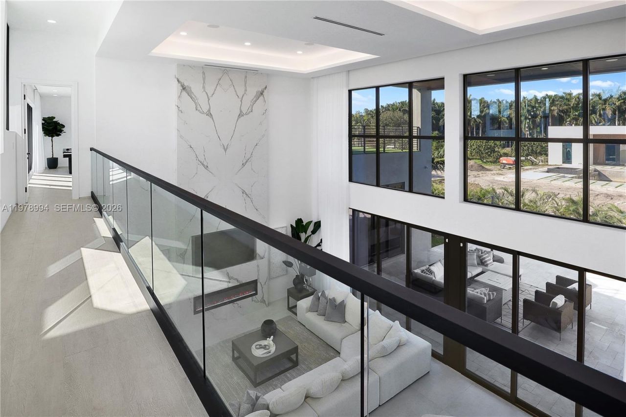 2311 SW 108th Ter, Davie, FL 33324 Photo