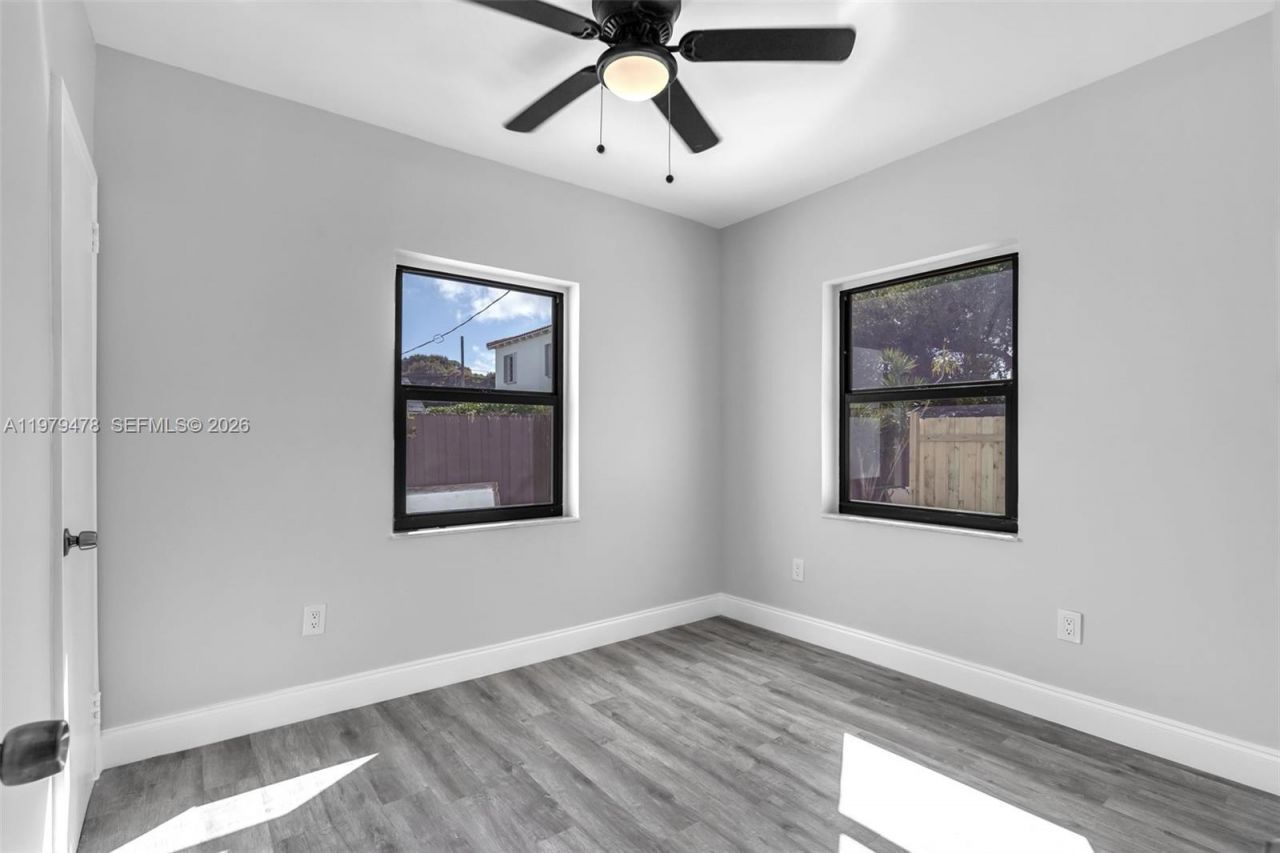 130 SW 31st Ct, Unit 1, Miami, FL 33135 Photo