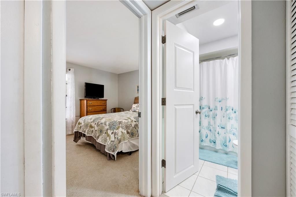 6142 Whiskey Creek Dr, Unit 603, Fort Myers, FL 33919 Photo