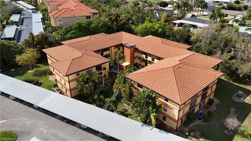 6142 Whiskey Creek Dr, Unit 603, Fort Myers, FL 33919 Photo