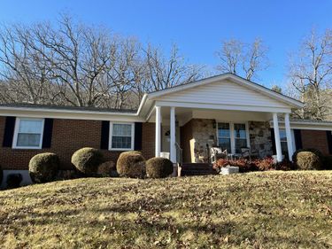 55 Roseloe Ln , Hot Springs, VA 24445