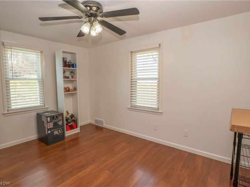 266 Hazelwood Avenue , Barberton, OH 44203 Photo 15