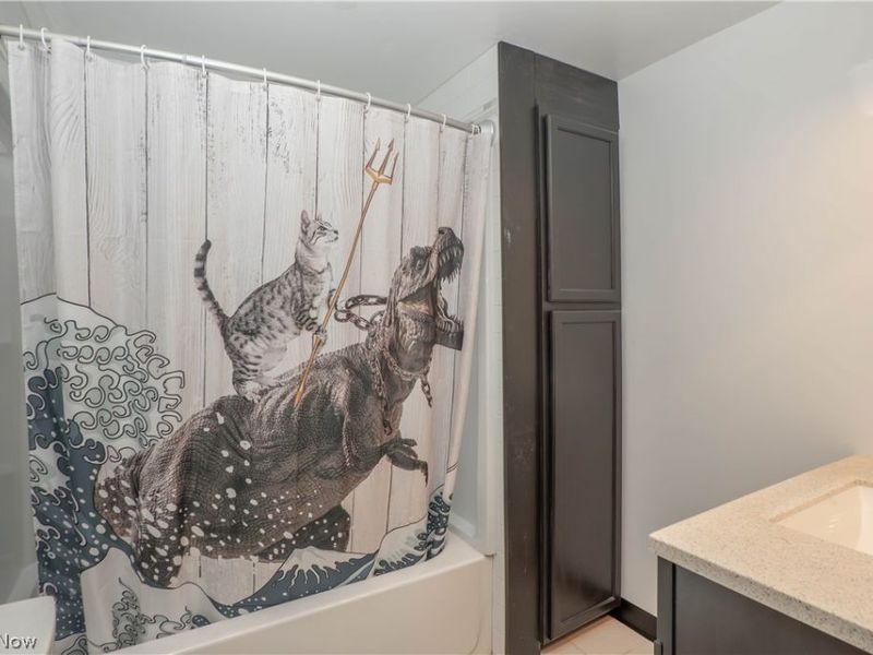 266 Hazelwood Avenue , Barberton, OH 44203 Photo 18