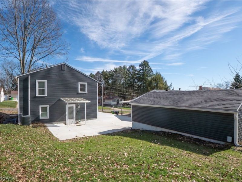 266 Hazelwood Avenue , Barberton, OH 44203 Photo 24