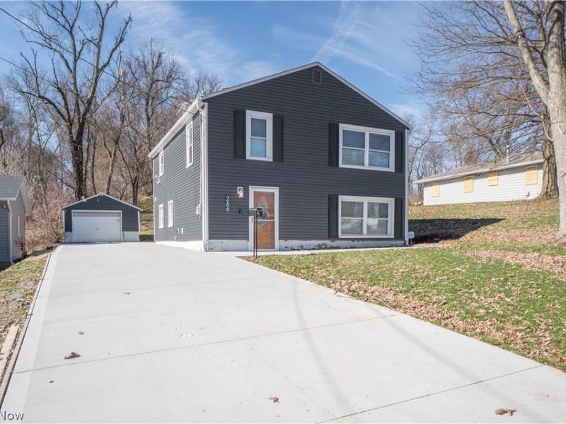 266 Hazelwood Avenue , Barberton, OH 44203 Photo 26