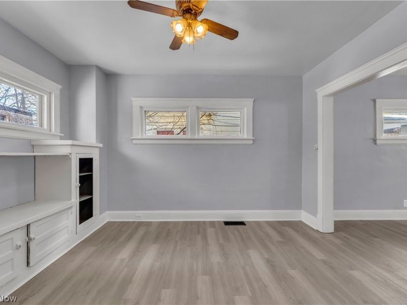 3937 W 22nd Street, Cleveland, OH 44109 Photo 11