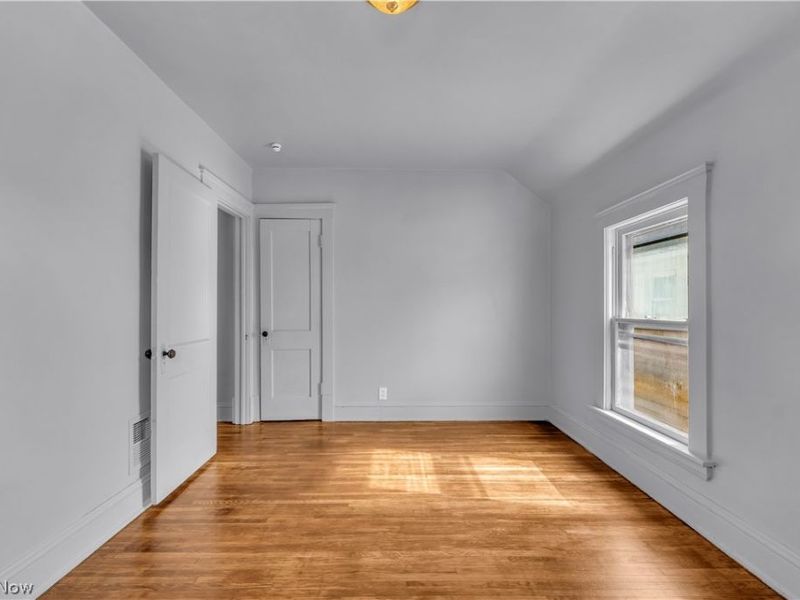 3937 W 22nd Street, Cleveland, OH 44109 Photo 16