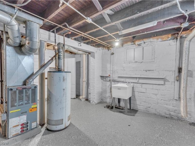 3937 W 22nd Street, Cleveland, OH 44109 Photo 24