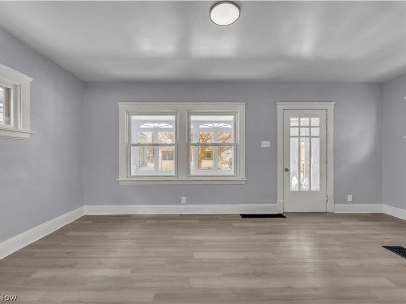 3937 W 22nd Street, Cleveland, OH 44109 Photo 4