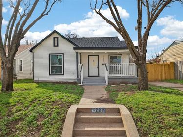 1227 Fernwood Avenue, Dallas, TX 75216