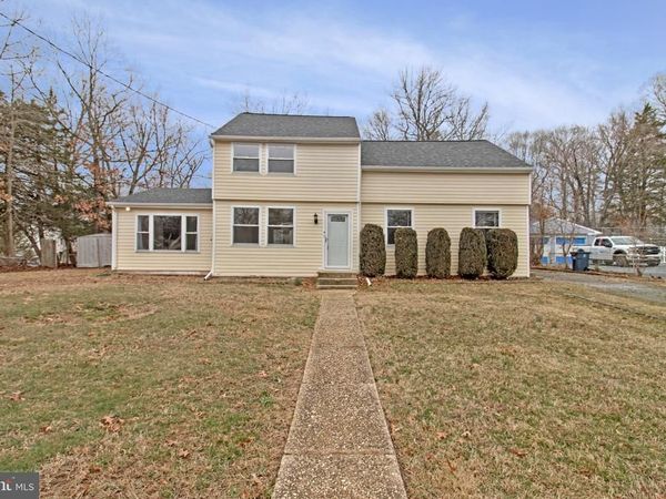 8600 LANTERN LANE, CLINTON, MD 20735