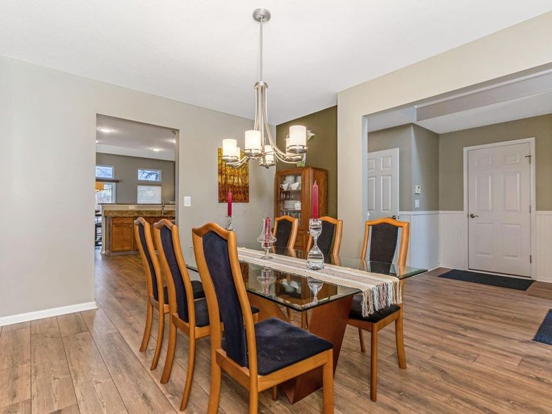 5861 Platinum Drive, Grove City, OH 43123 Photo 13