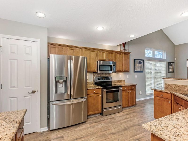 5861 Platinum Drive, Grove City, OH 43123 Photo 15