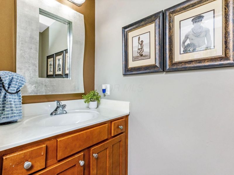 5861 Platinum Drive, Grove City, OH 43123 Photo 18