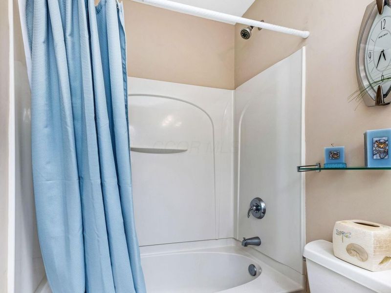 5861 Platinum Drive, Grove City, OH 43123 Photo 29