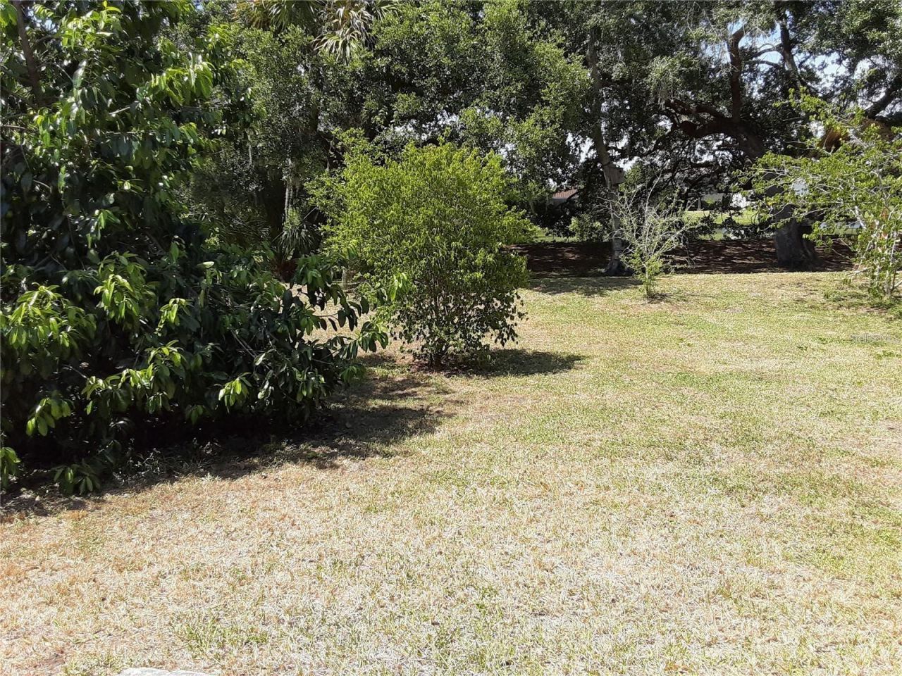 5619 Colonial Oaks Boulevard, Sarasota, FL 34232 Photo