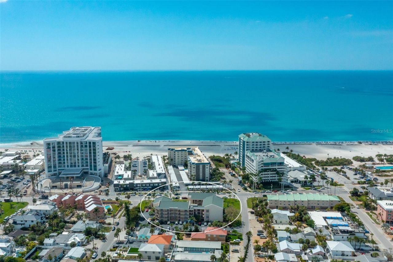 845 Benjamin Franklin Drive, Unit 302, Sarasota, FL 34236 Photo