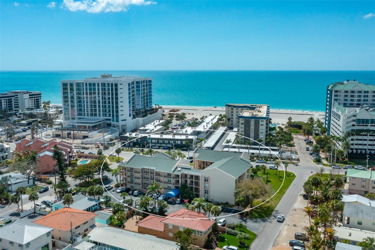 845 Benjamin Franklin Drive, Unit 302, Sarasota, FL 34236 Photo