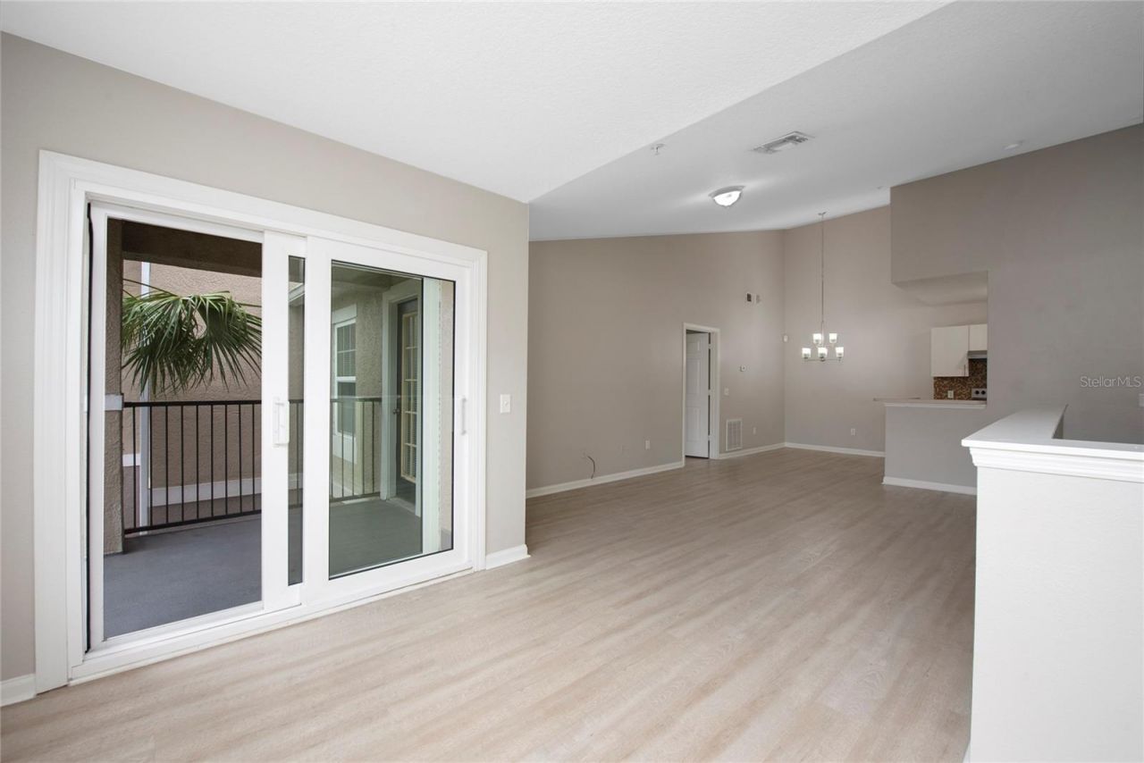 6548 Swissco Drive , Unit 622, Orlando, FL 32822 Photo