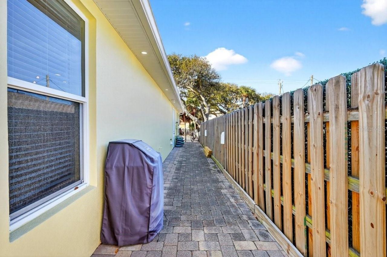 307 Jessamine Avenue , New Smyrna Beach, FL 32169 Photo