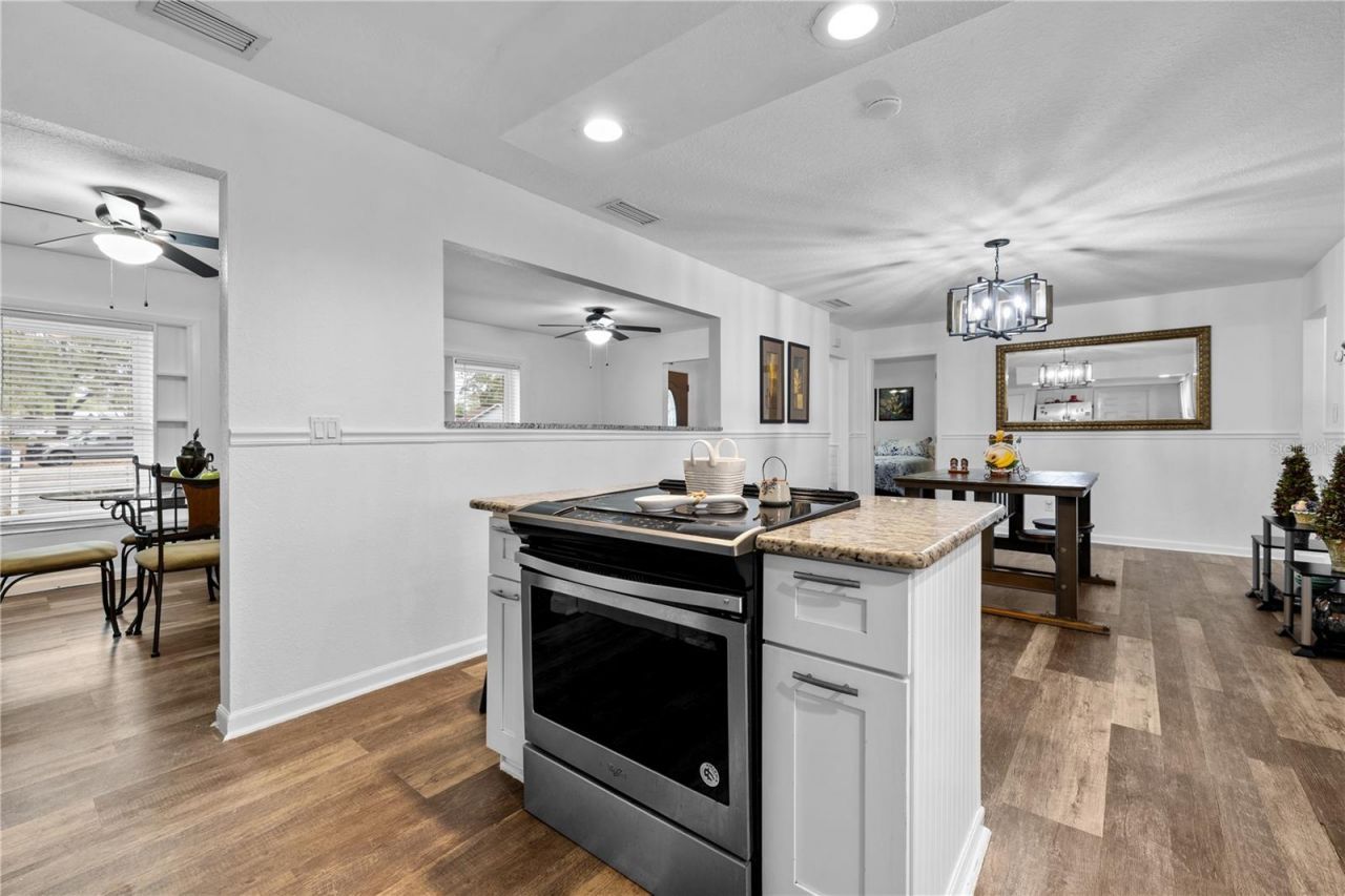 587 Walden Court , Winter Springs, FL 32708 Photo