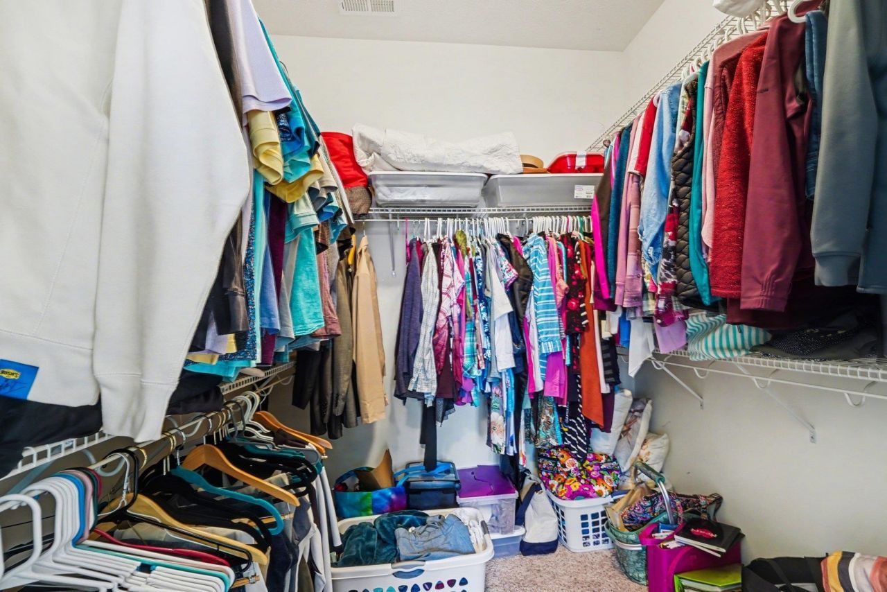 284 Archdale St. Photo 13